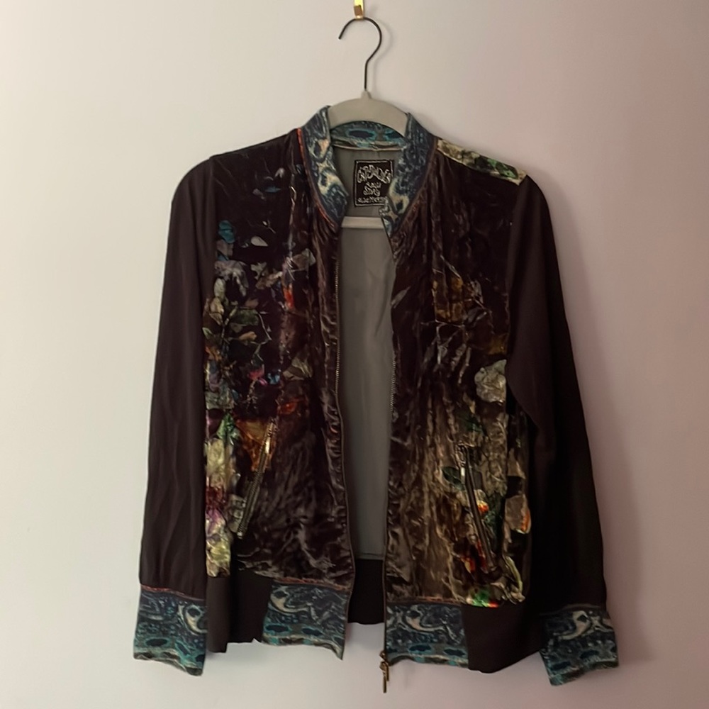 Cap Juluca A New Story by Aldo Martins Velvet bomber